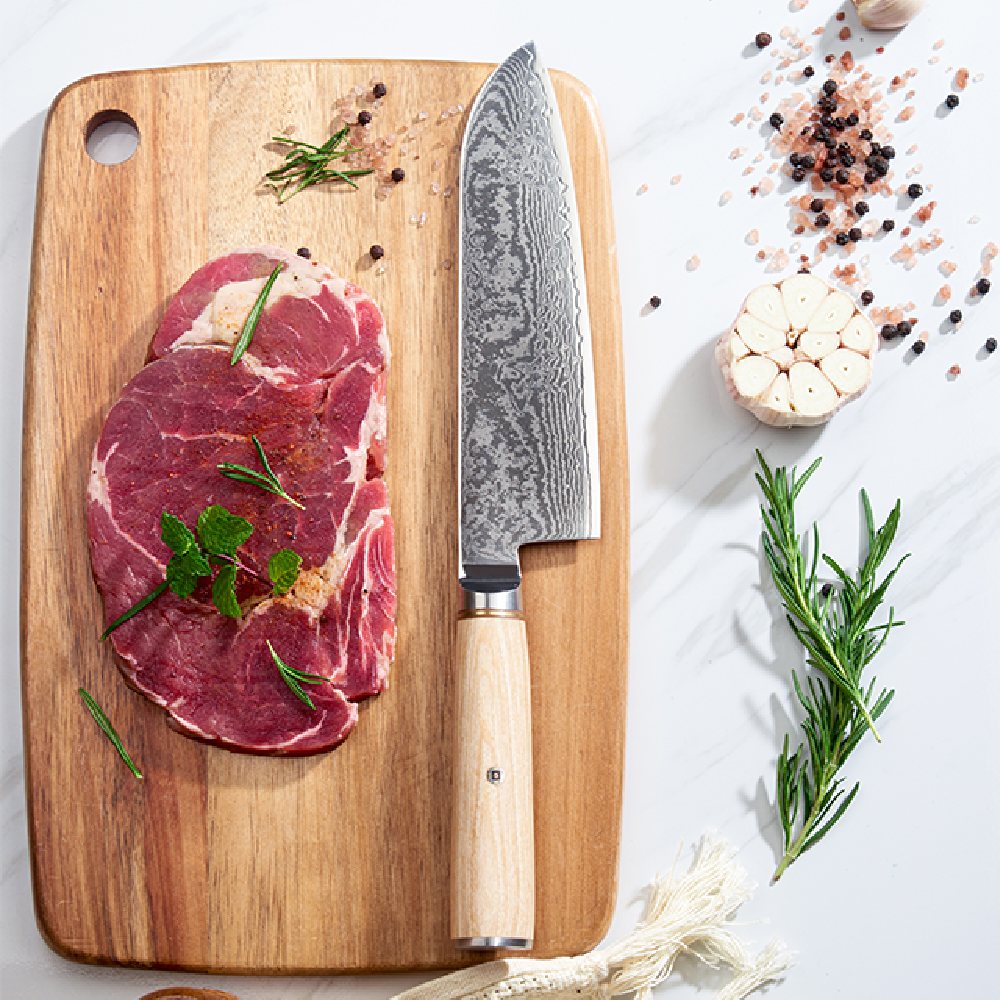 Kurogane S35VN – santoku en situation